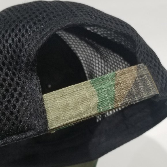 WayCaps - Camo USA Flag Mesh Adjustable Cap - Picture 12 of 13